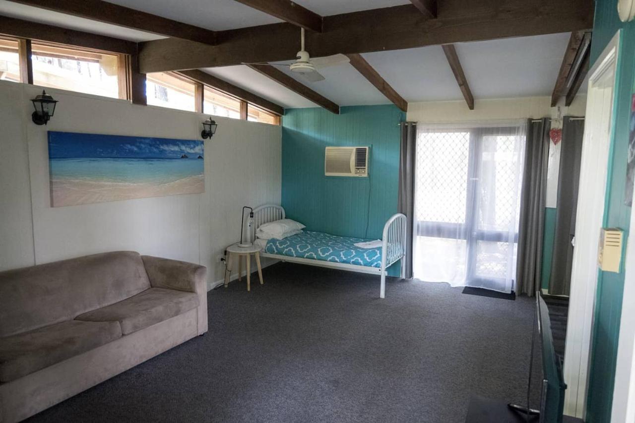 Colonial Village Resort Hervey Bay Buitenkant foto