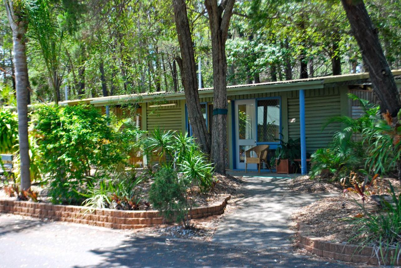 Colonial Village Resort Hervey Bay Buitenkant foto