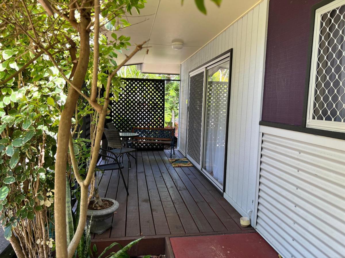 Colonial Village Resort Hervey Bay Buitenkant foto