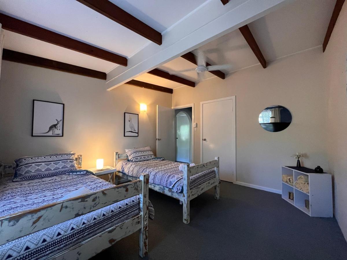 Colonial Village Resort Hervey Bay Buitenkant foto
